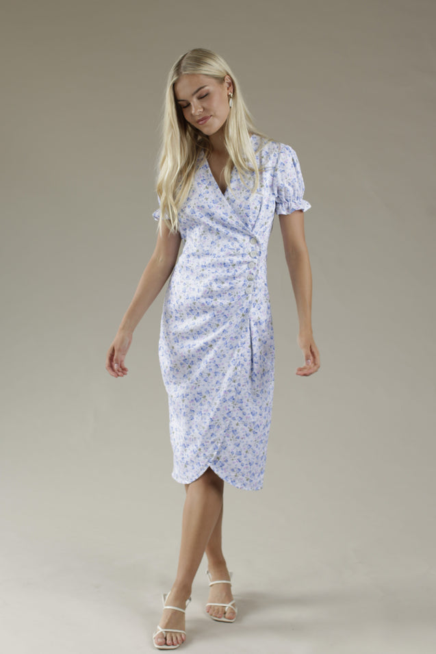 Shell Button Warp Midi Dress - BLUE FLORAL