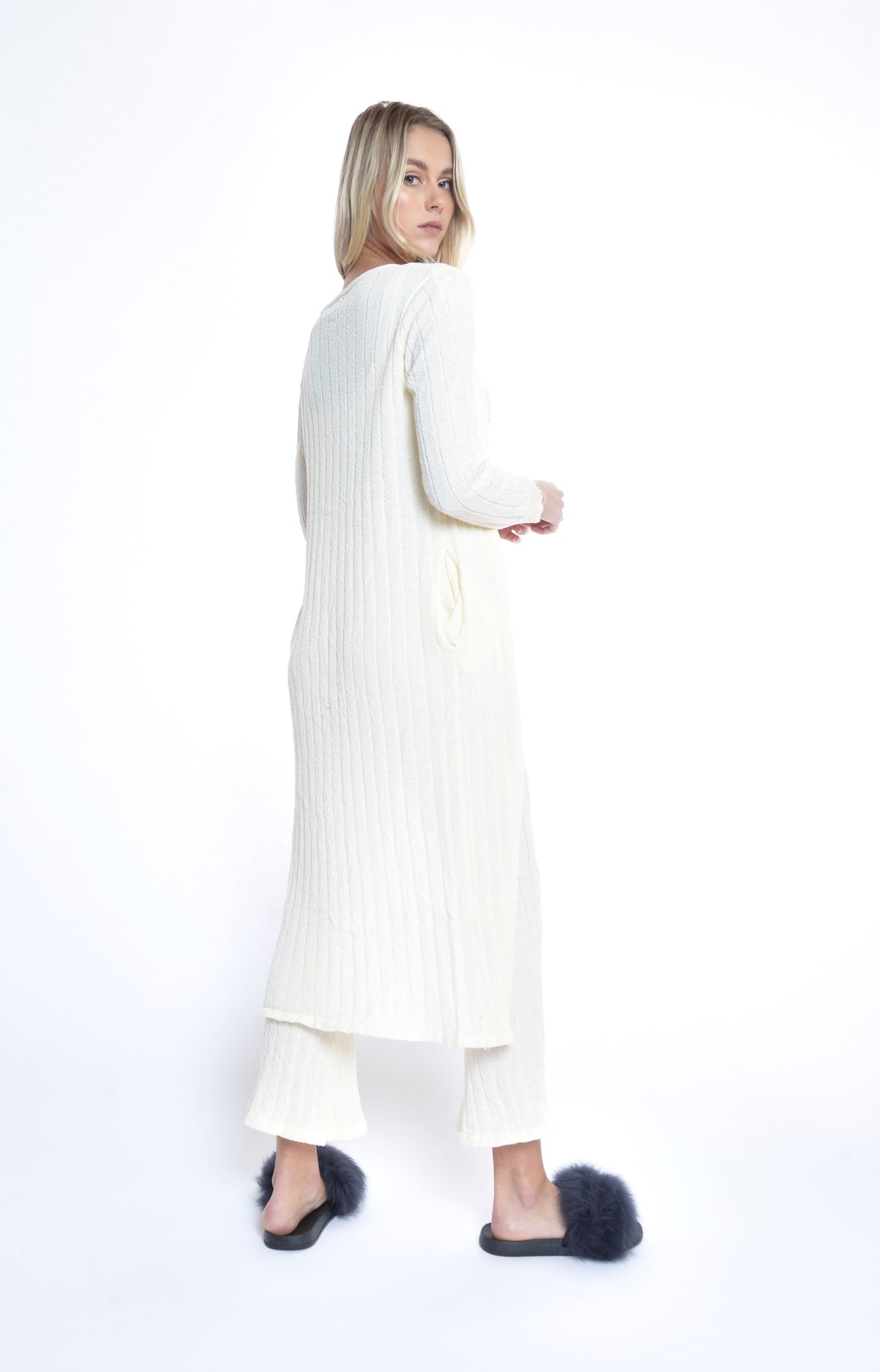 Yana Duster - CREAM